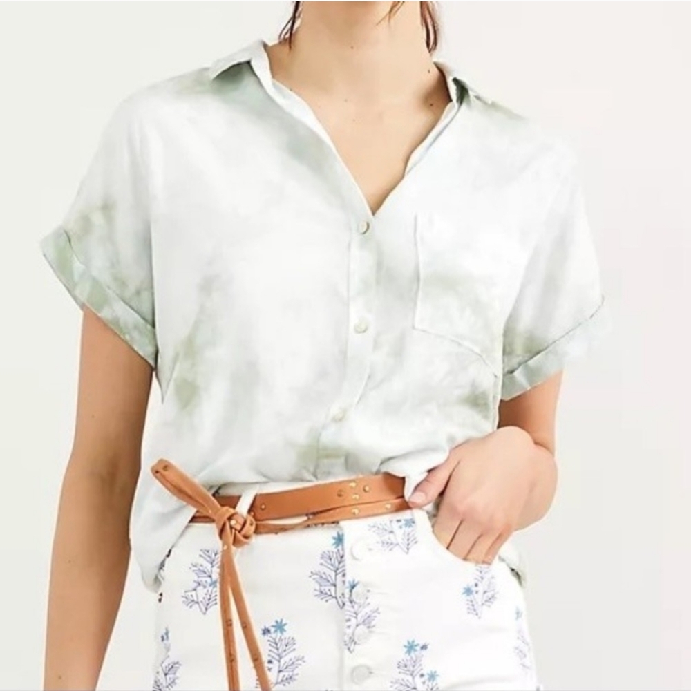 Anthropologie Cloth & Stone Breezy Button Down Blouse in Green